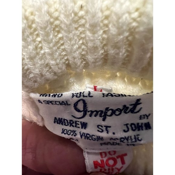 1970s Vintage Andrew St. John Cable Knit Sweater - Picture 4 of 11
